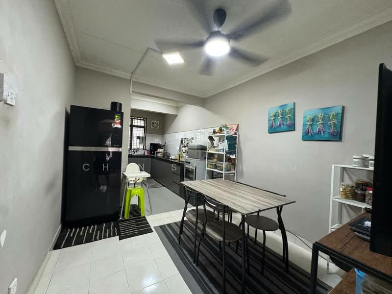 2-storey Terraced House for Sale in Sri Pulai Perdana 2 (Skudai) - Chen Shieh Yu - Kitchen - PropertyGuru.com.my