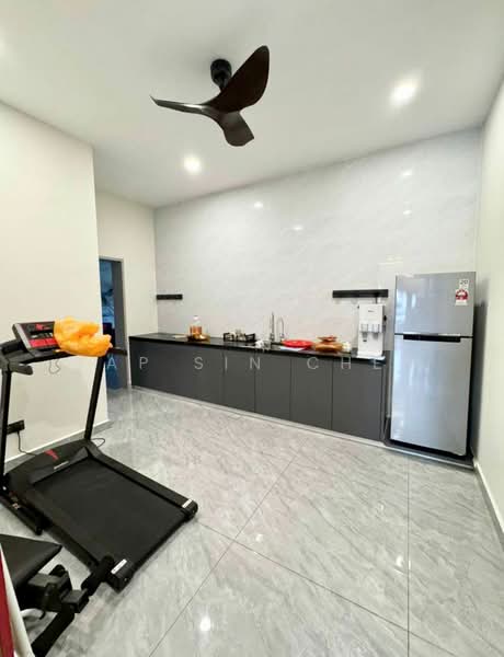 Cluster House for Sale in Ulu Tiram (Johor) - Yap Sin Chen - Kitchen - PropertyGuru.com.my