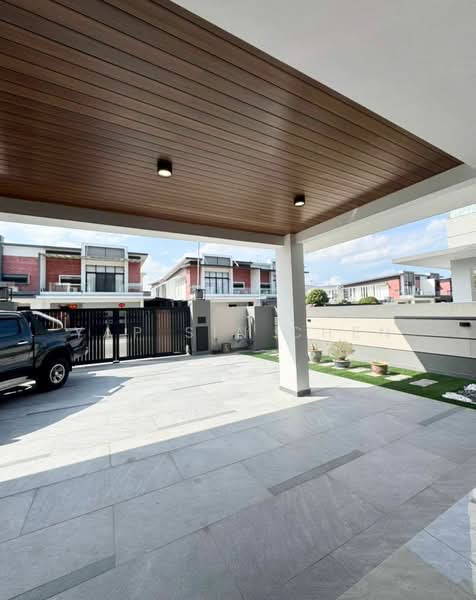 Cluster House for Sale in Ulu Tiram (Johor) - Yap Sin Chen - Exterior - PropertyGuru.com.my