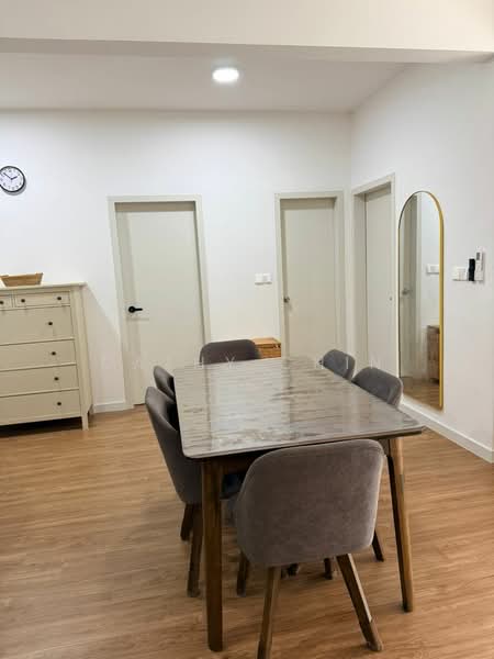 Service Residence for Rent at Helix2 @ PJ South - Cathy Chin - Dining Room - PropertyGuru.com.my