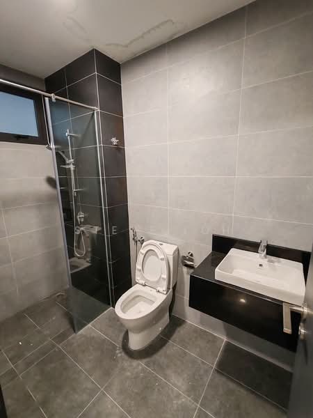 Service Residence for Sale at Sunway Velocity TWO - Steve Loh - Bathroom - PropertyGuru.com.my