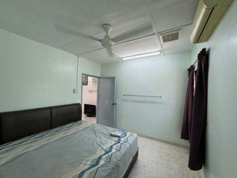 Rumah Teres 1 Tingkat untuk Disewa di Taman Sri Melati (Selayang) - Loki Loh Loh - Bedroom - PropertyGuru.com.my