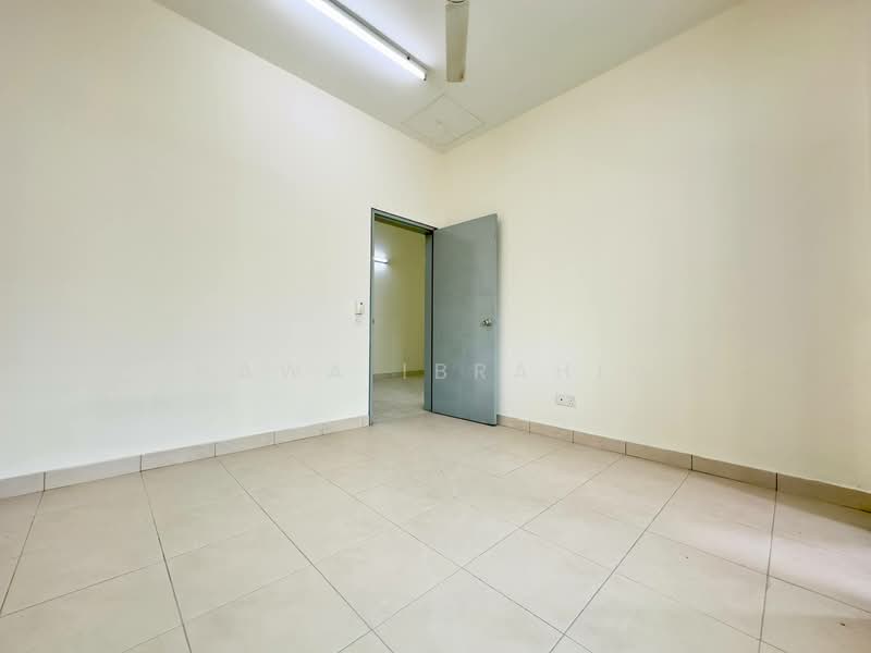 Rumah Teres 2 Tingkat untuk Dijual di Nilai Impian (Nilai) - Hawa Ibrahim - PropertyGuru.com.my