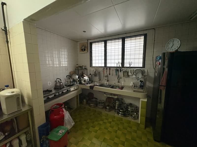 2-storey Terraced House for Sale in SS2 (Petaling Jaya) - Desmond Tan - Kitchen - PropertyGuru.com.my
