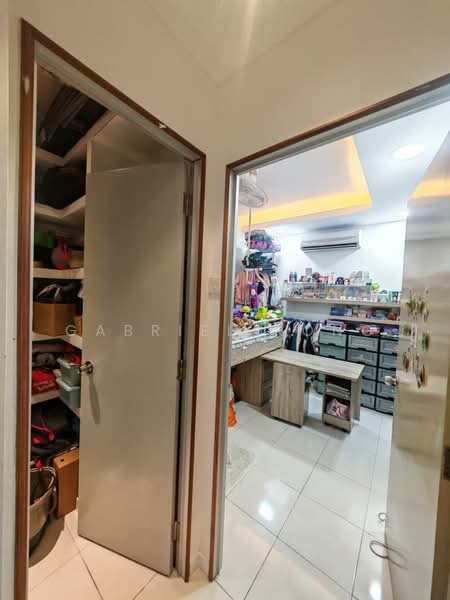 Service Residence for Sale at Koi Kinrara - Gabriel Kong - Interior - PropertyGuru.com.my