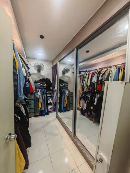 Service Residence for Sale at Koi Kinrara - Gabriel Kong - Interior - PropertyGuru.com.my