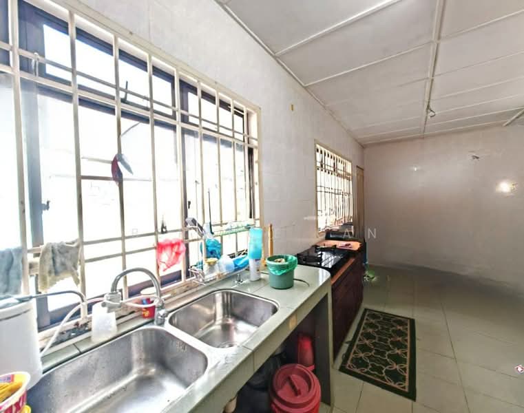 Rumah Teres 2 Tingkat untuk Dijual di Taman Impian Emas (Skudai) - Bernice Gan - Kitchen - PropertyGuru.com.my