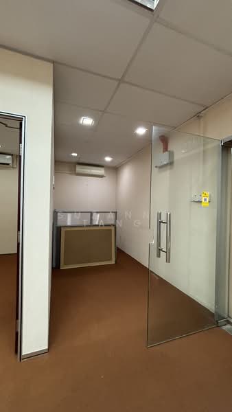 Office for Rent in Ara Damansara (Petaling Jaya) - Suzanne TANG - Interior - PropertyGuru.com.my