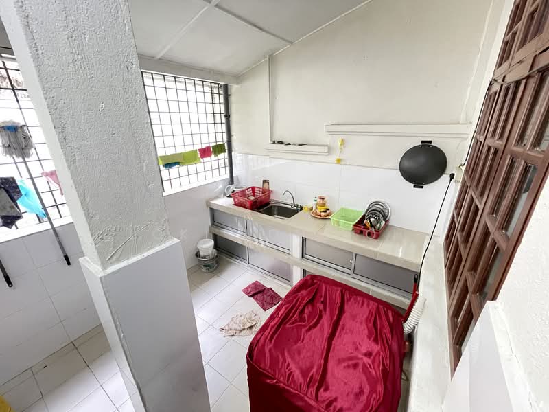 Semi-Detached House for Sale in Bandar Baru Selayang (Selayang) - Loki Loh Loh - Kitchen - PropertyGuru.com.my