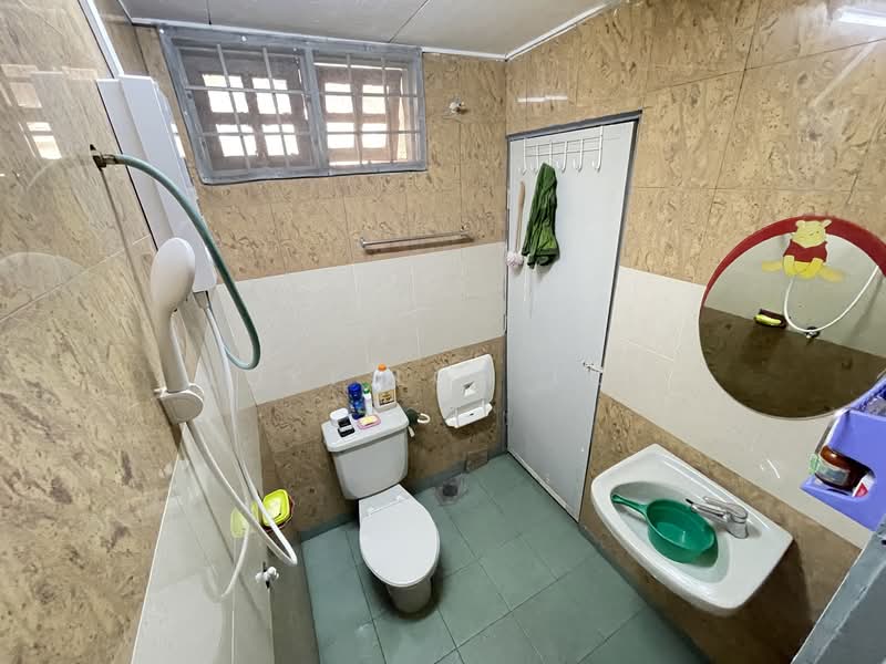 Semi-Detached House for Sale in Bandar Baru Selayang (Selayang) - Loki Loh Loh - Bathroom - PropertyGuru.com.my