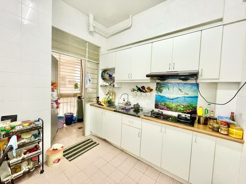 Kondominium untuk Dijual di Casa Mila Victoria - Sabirin Ahmad - Kitchen - PropertyGuru.com.my