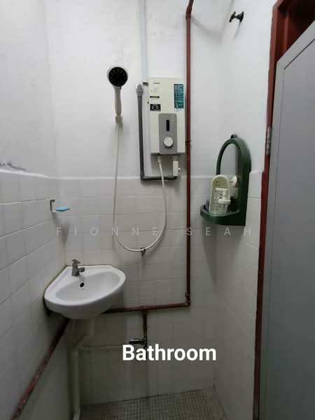 Rumah Flat untuk Disewa di Gat Lebuh Macallum - Fionne Seah - PropertyGuru.com.my