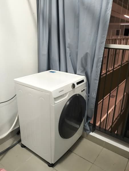 Servis Apartment untuk Disewa di Parc 3 - Nixon Lau - Balcony - PropertyGuru.com.my