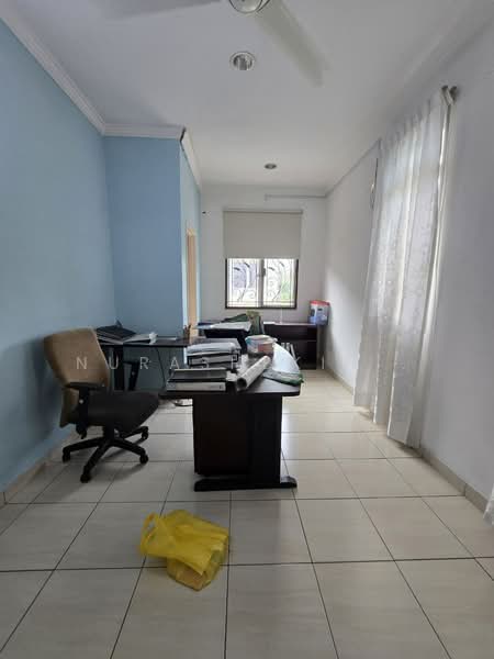 Rumah Teres untuk Dijual di Kajang (Selangor) - Nurashekin . - Study - PropertyGuru.com.my