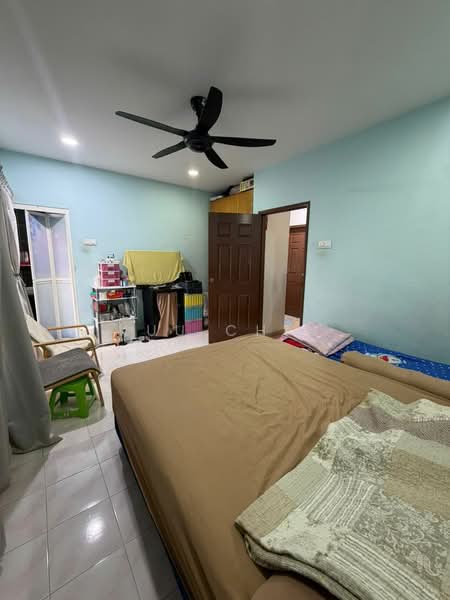 2-storey Terraced House for Sale in Taman Skudai Baru (Skudai) - Kuu Chin - Bedroom - PropertyGuru.com.my