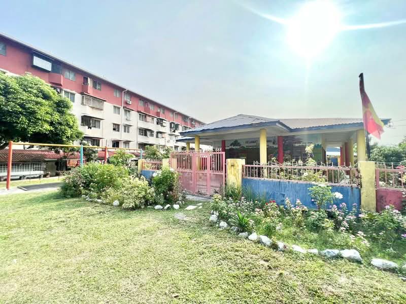 Rumah Flat untuk Dijual di Inai - M.J Zairin - Exterior - PropertyGuru.com.my