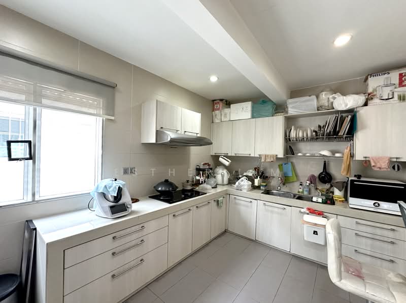 2-storey Terraced House for Sale in Seri Utama Damansara (Kota Damansara) - Esther Lim - Kitchen - PropertyGuru.com.my
