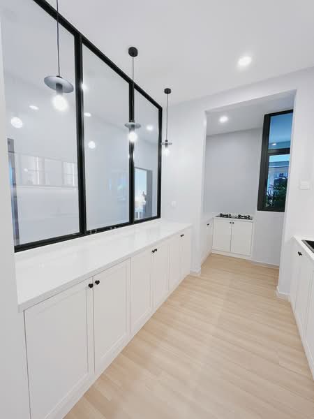 Kondominium untuk Dijual di MARINA RESIDENSI - Edwin Ong - Kitchen - PropertyGuru.com.my