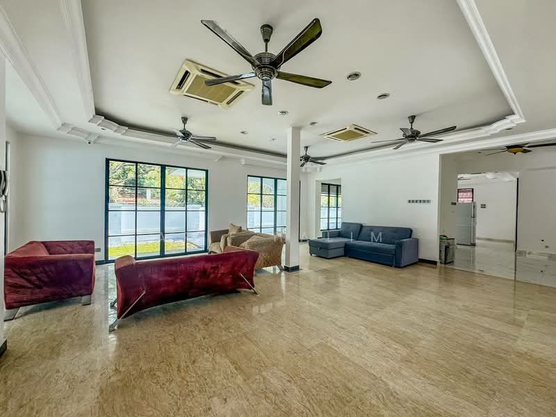 Bungalow for Sale in Ara Damansara (Petaling Jaya) - Arif Halim Halim - Living Room - PropertyGuru.com.my