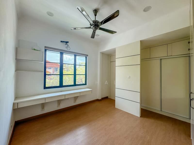 Bungalow for Sale in Ara Damansara (Petaling Jaya) - Arif Halim Halim - Bedroom - PropertyGuru.com.my