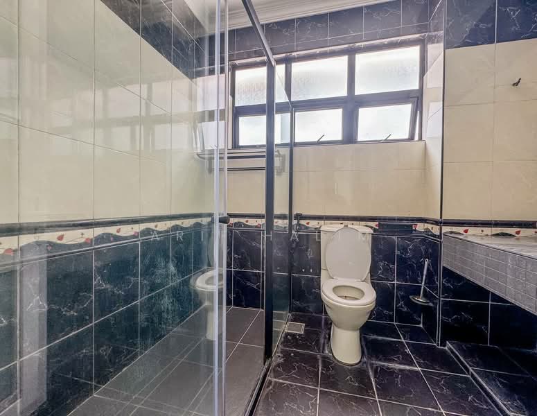 Bungalow for Sale in Ara Damansara (Petaling Jaya) - Arif Halim Halim - Bathroom - PropertyGuru.com.my