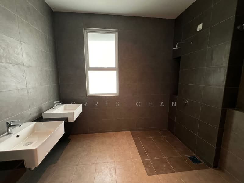 Terraced House for Sale in Shah Alam (Selangor) - Torres Chan - Bathroom - PropertyGuru.com.my
