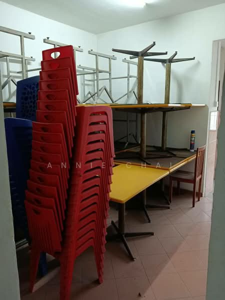 Shop for Sale in Taman Senai Utama (Kulai) - Annie Chai - Interior - PropertyGuru.com.my