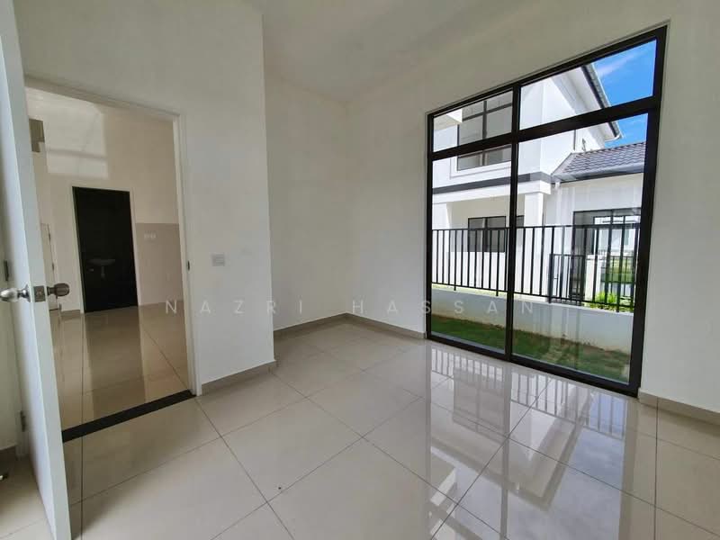Rumah Berkembar untuk Dijual di Eco Grandeur (Puncak Alam) - Nazri Hassan - Interior - PropertyGuru.com.my