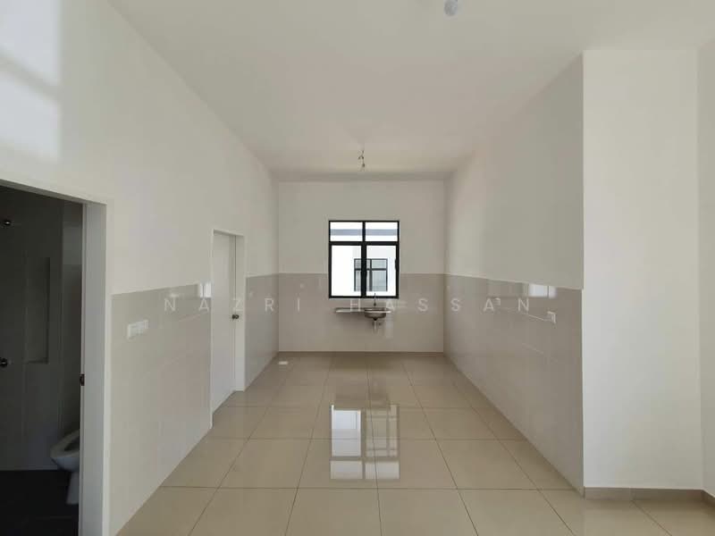 Rumah Berkembar untuk Dijual di Eco Grandeur (Puncak Alam) - Nazri Hassan - Interior - PropertyGuru.com.my