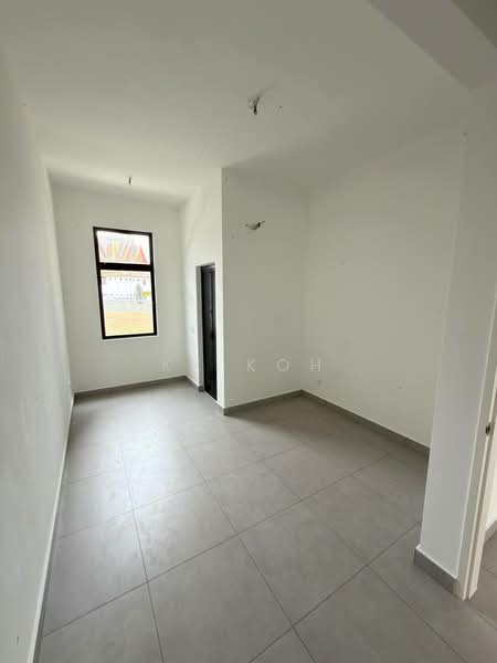 2-storey Terraced House for Sale in Taman Mount Austin (Tebrau) - KK Koh - Interior - PropertyGuru.com.my