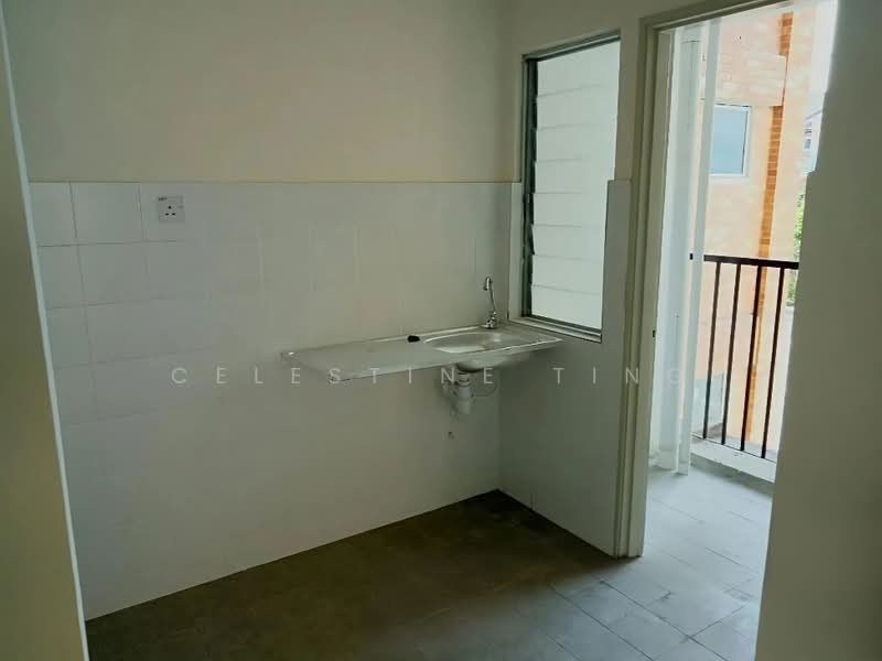 Apartment for Sale at Goodview Heights - Celestine Ting - Kitchen - PropertyGuru.com.my