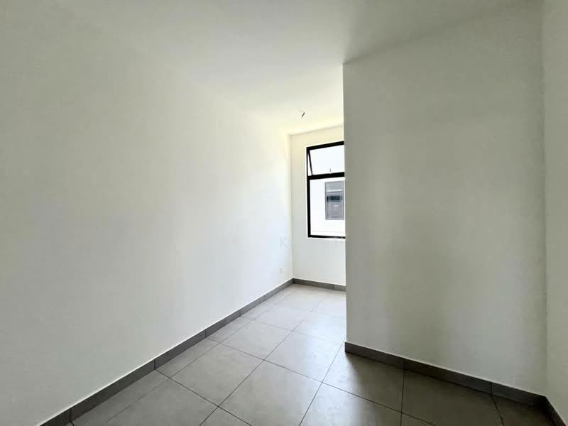 2-storey Terraced House for Sale in Taman Mount Austin (Tebrau) - KK Koh - Interior - PropertyGuru.com.my
