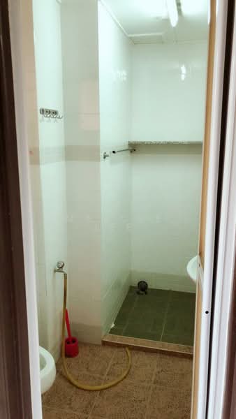 Pangsapuri untuk Dijual di Andari Townvilla - Marcus Lee - Bathroom - PropertyGuru.com.my