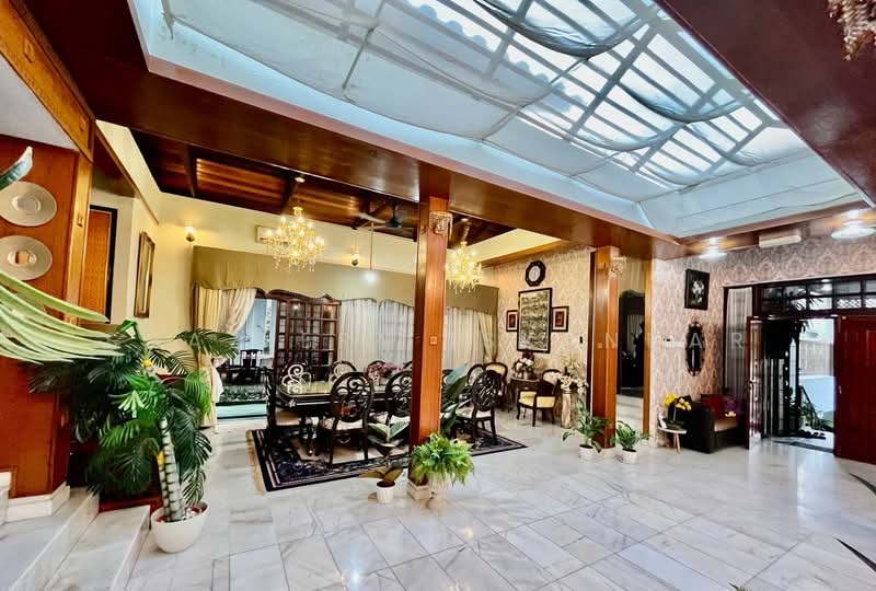 Bungalow for Rent in Ampang Jaya (Ampang) - Shaziery Iskandar - Dining Room - PropertyGuru.com.my