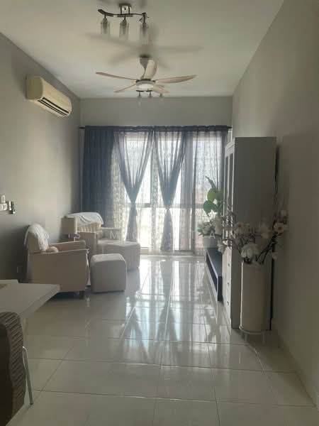 Kondominium untuk Dijual di Tropics Damansara Perdana - Simon Tan - Living Room - PropertyGuru.com.my
