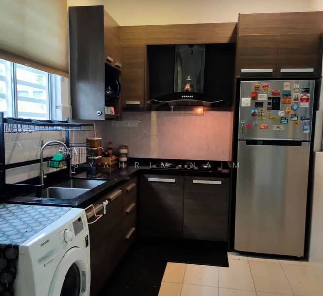 Rumah Teres untuk Disewa di Ijok (Selangor) - Syahrim Naim - Kitchen - PropertyGuru.com.my