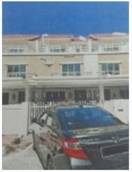Rumah Teres 3 Tingkat untuk Dijual di Kampung Sungai Rusa (Balik Pulau) - Leslie Low - Exterior - PropertyGuru.com.my