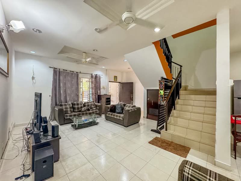 2-storey Terraced House for Sale in Bandar Teknologi Kajang (Kajang) - Arif Halim - Living Room - PropertyGuru.com.my