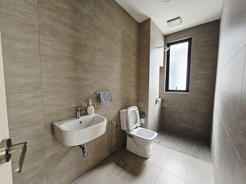 Semi-Detached House for Sale in Bandar Tropicana Aman (Telok Panglima Garang) - Anddy Gan - Bathroom - PropertyGuru.com.my