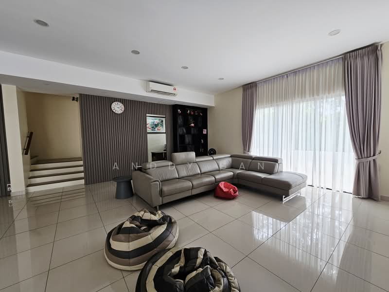 Semi-Detached House for Sale in Bandar Tropicana Aman (Telok Panglima Garang) - Anddy Gan - Living Room - PropertyGuru.com.my