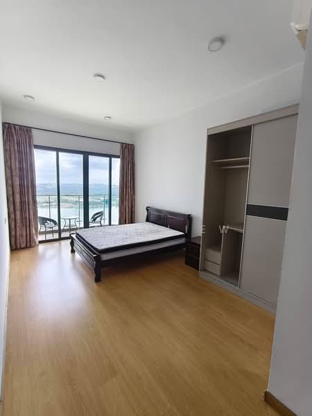 Condominium for Rent at Royal Strand @ Country Garden Danga Bay - Jack Liew - Bedroom - PropertyGuru.com.my