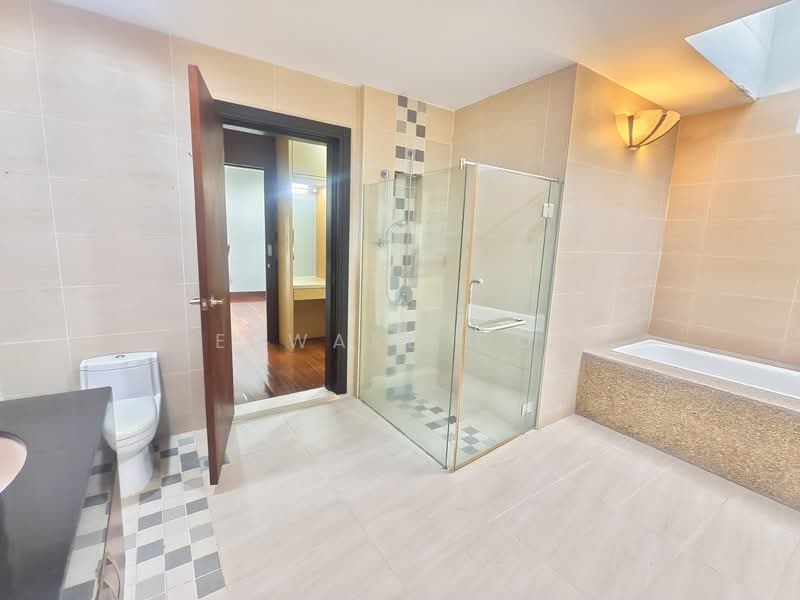 Semi-Detached House for Sale in Taman Melawati (Ulu Kelang) - Edward Ooi - Bathroom - PropertyGuru.com.my