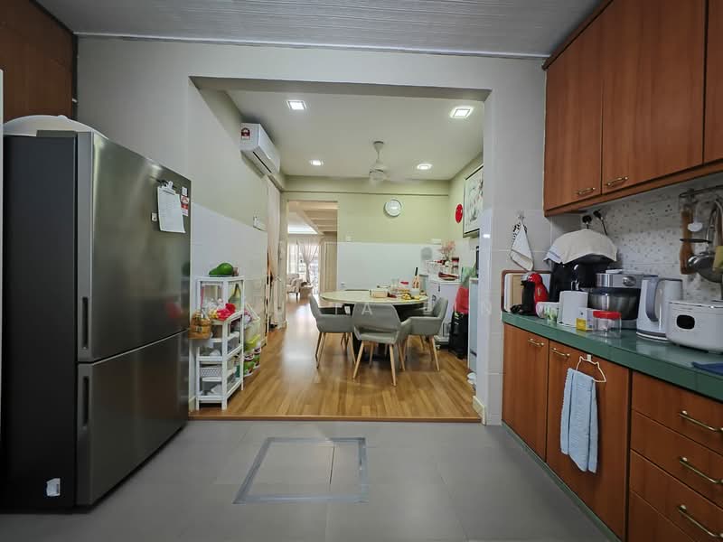 Rumah Teres 2 Tingkat untuk Disewa di Rawang (Selangor) - Lau Ia Ein - Kitchen - PropertyGuru.com.my