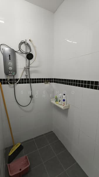 Rumah Teres 2 Tingkat untuk Dijual di Taman Subang Impian (Shah Alam) - SWEE HOO CHEW - Bathroom - PropertyGuru.com.my