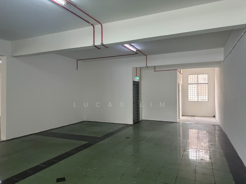 Shop for Rent in Petaling Jaya (Selangor) - Lucas Lim - Interior - PropertyGuru.com.my