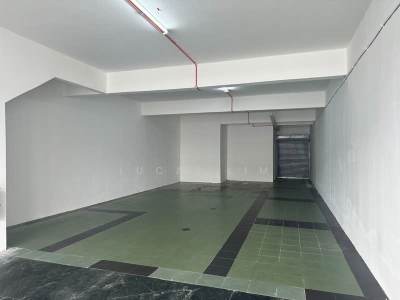 Shop for Rent in Petaling Jaya (Selangor) - Lucas Lim - Interior - PropertyGuru.com.my