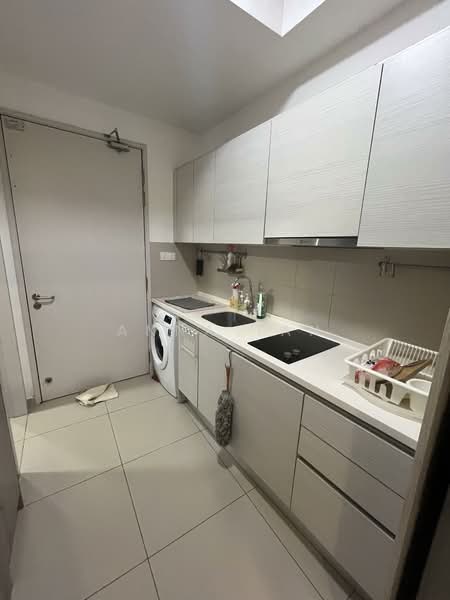 Service Residence for Rent at i-SOHO @ i-City - Anna Tan - Kitchen - PropertyGuru.com.my