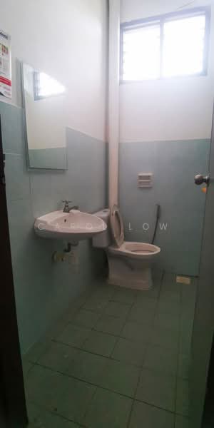 Shop for Rent in Bandar Baru Permas Jaya (Permas Jaya) - Carol Low - Bathroom - PropertyGuru.com.my