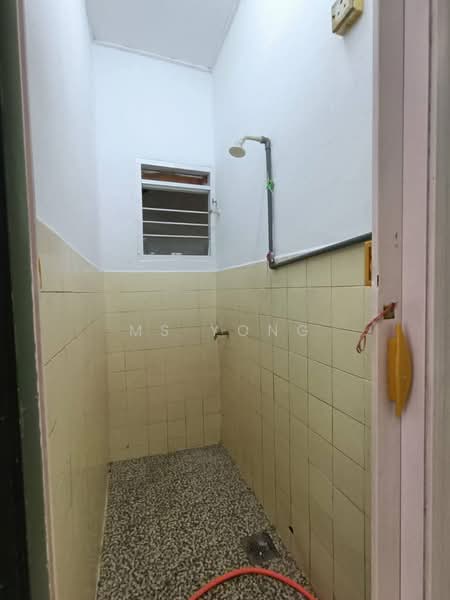 For Sale - Batu Gajah Pusing Single Storey Terraced House For Sale Perak