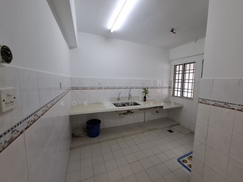 Rumah Teres 2 Tingkat untuk Dijual di Taman Meranti Jaya (Puchong) - Kok Wah Yee - Kitchen - PropertyGuru.com.my